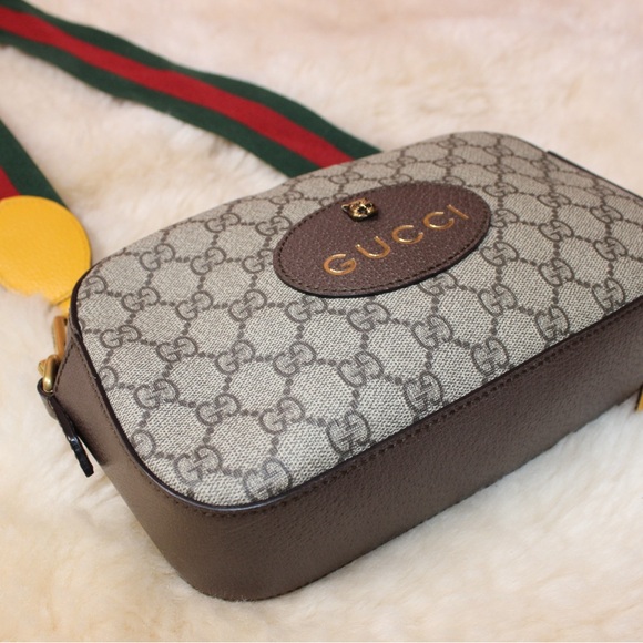 Gucci Neo Vintage GG Supreme Messenger Bag - Picture 7 of 8